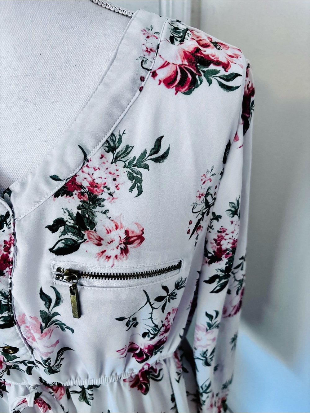 J For Justify Tunic - Picture 5 of 9
